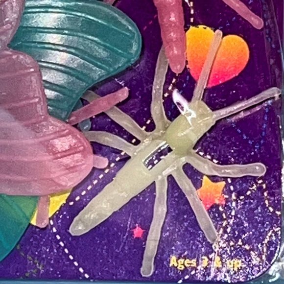 Lisa Frank Glow In The Dark Plastic Butterfly Shapes Room Decor Pack Unused Vtg - Picture 6 of 9